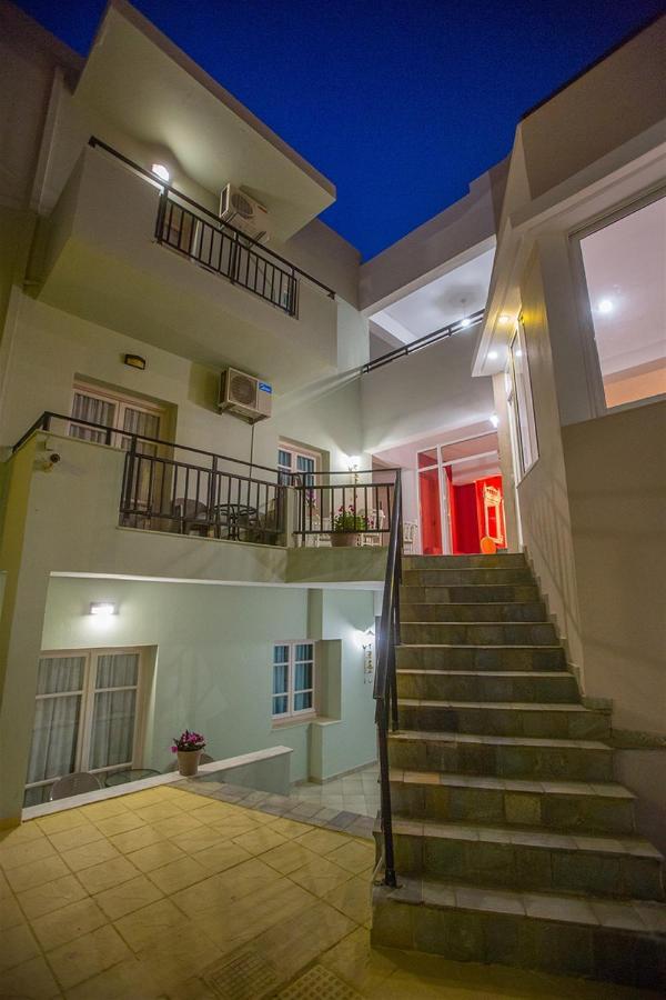 Malia Central Apartments Esterno foto