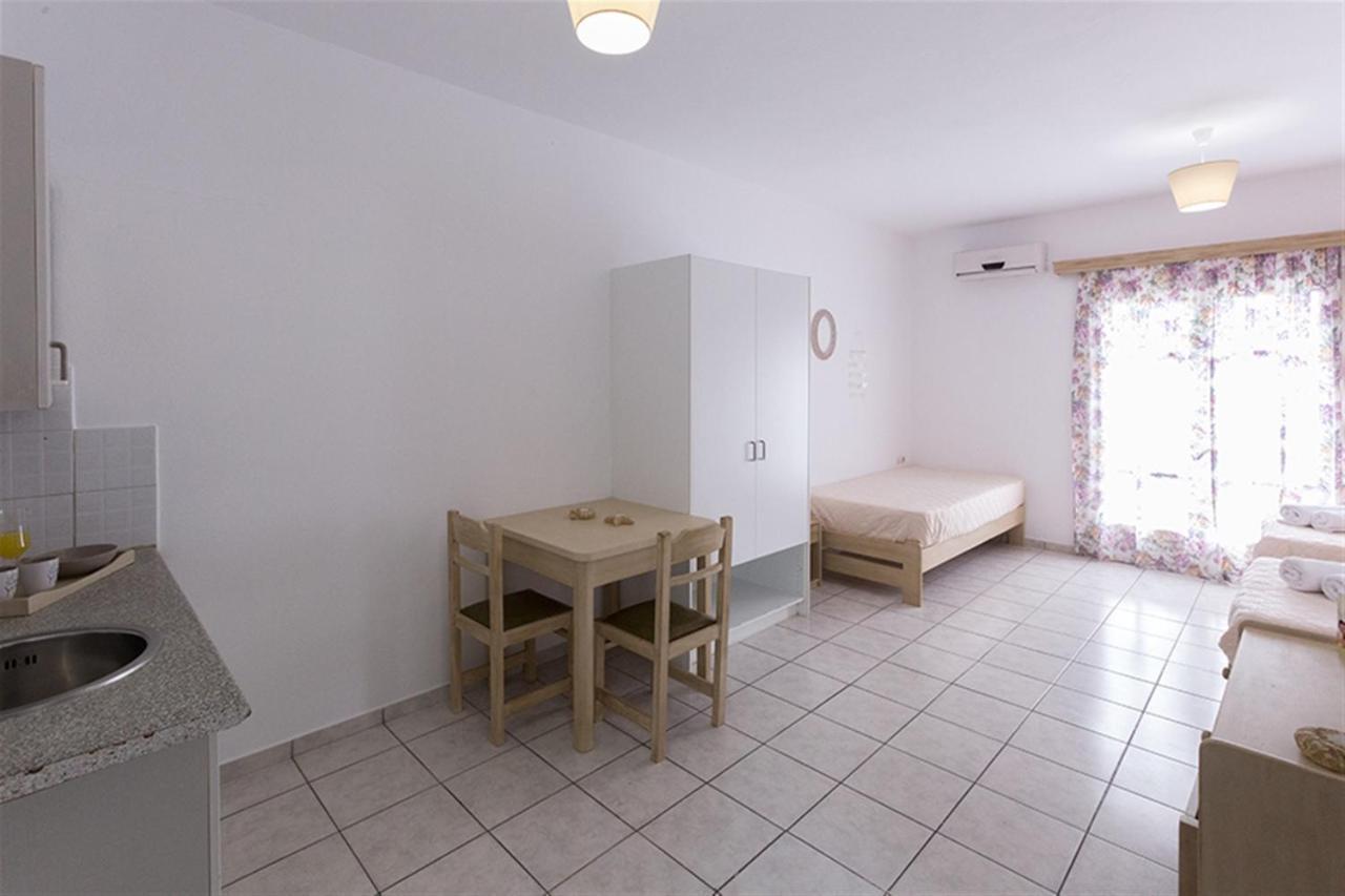 Malia Central Apartments Esterno foto