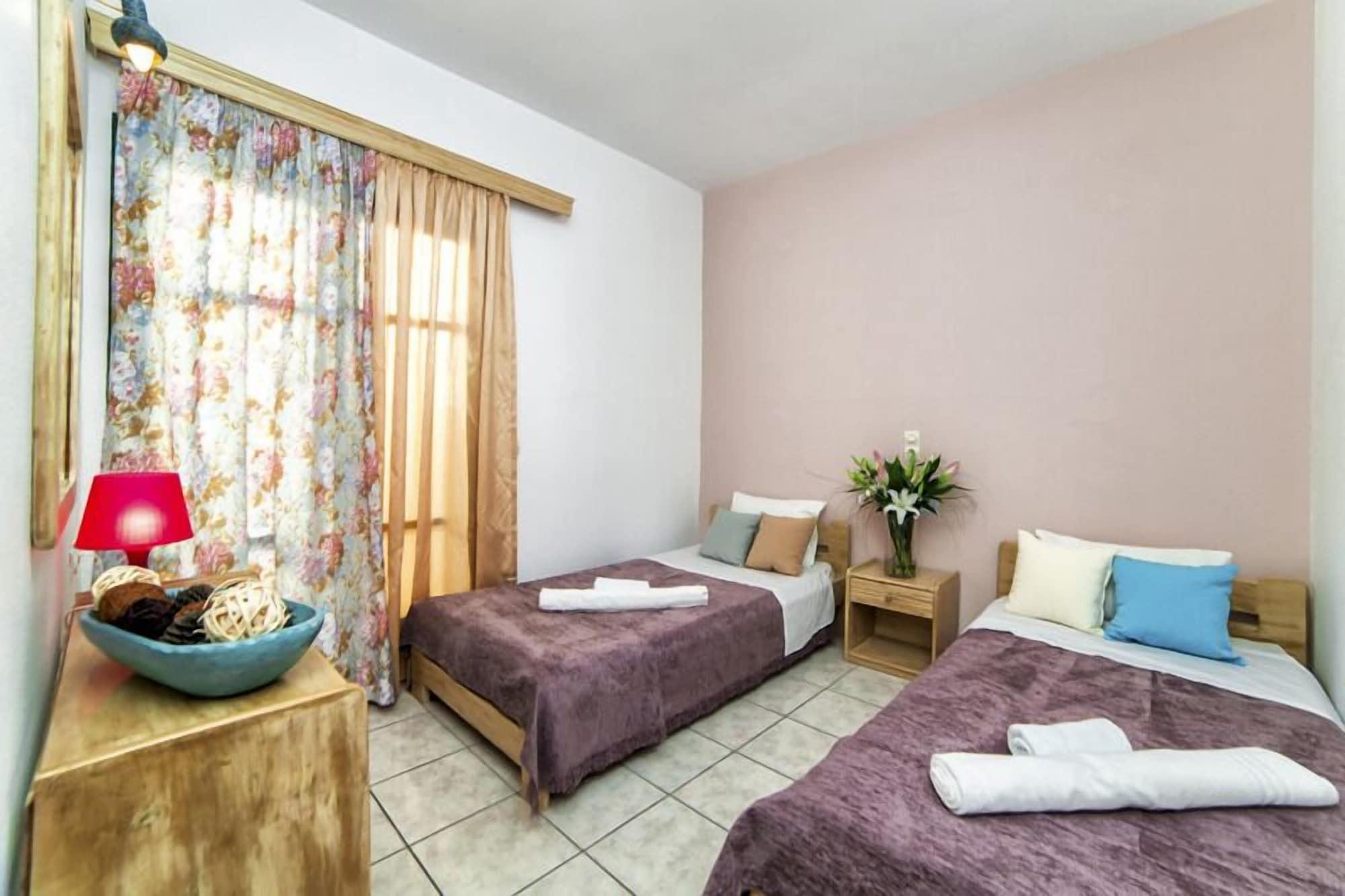 Malia Central Apartments Esterno foto