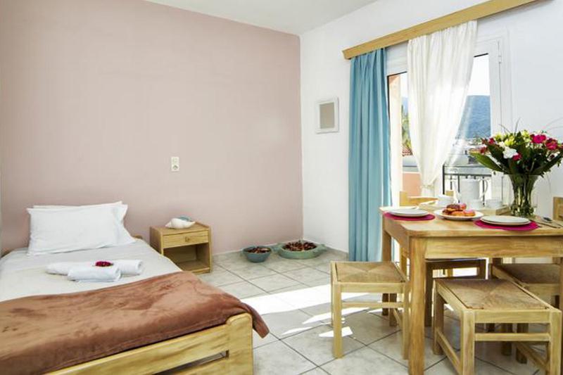 Malia Central Apartments Esterno foto